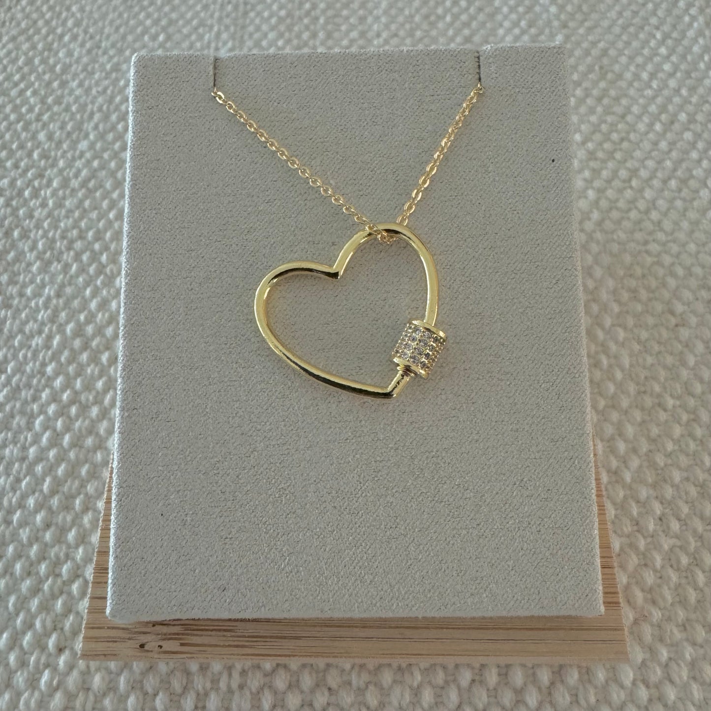 Mi Corazón Pendant