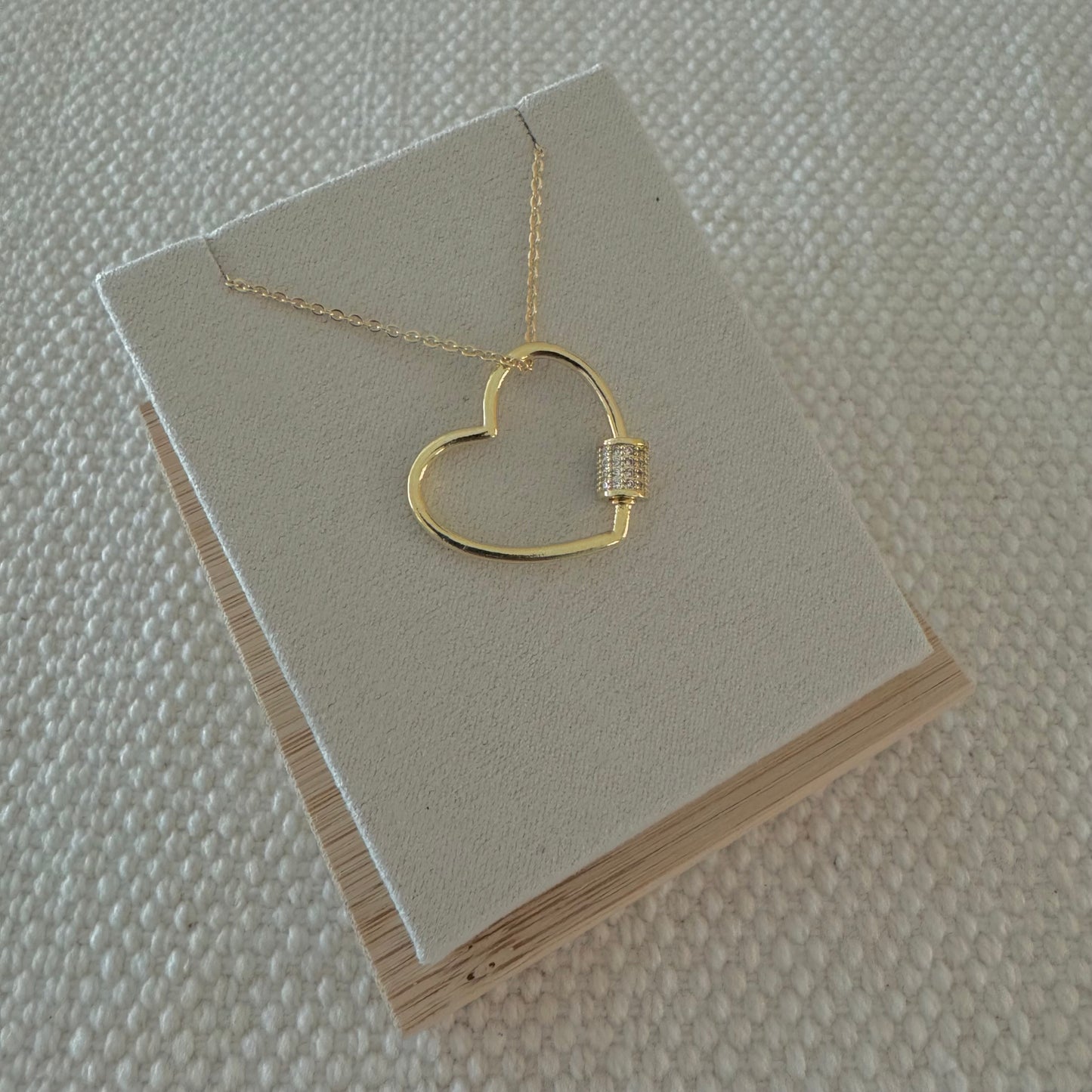 Mi Corazón Pendant